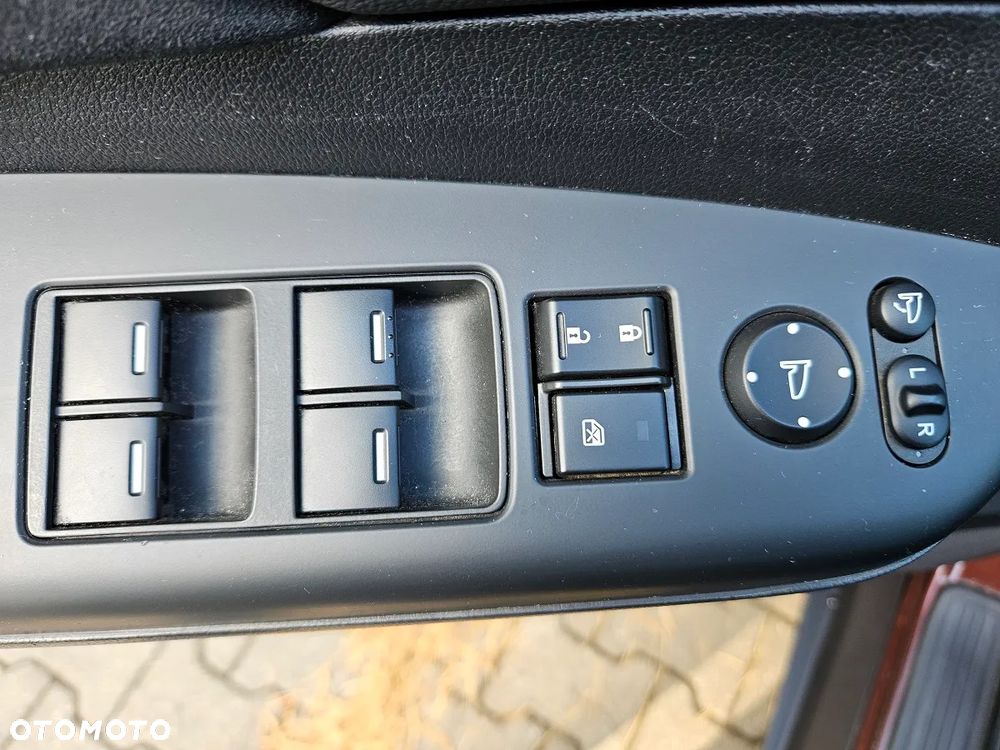 Honda CR-V 2.0i-VTEC 4WD Automatik Elegance - 21