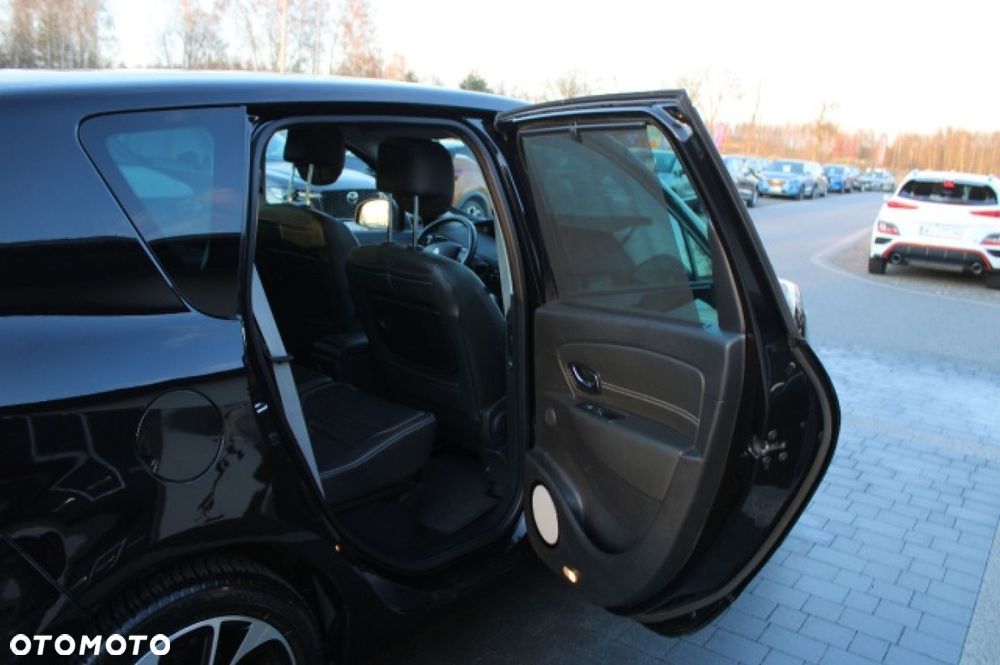 Renault Scenic - 16