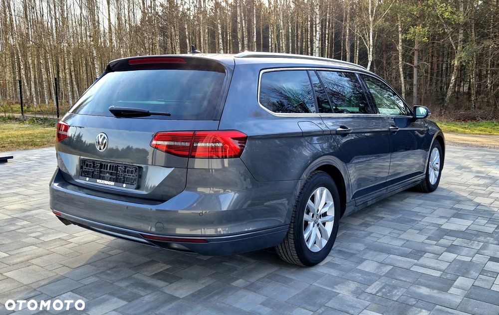 Volkswagen Passat 2.0 TDI SCR (BlueMotion Technology) Comfortline - 6