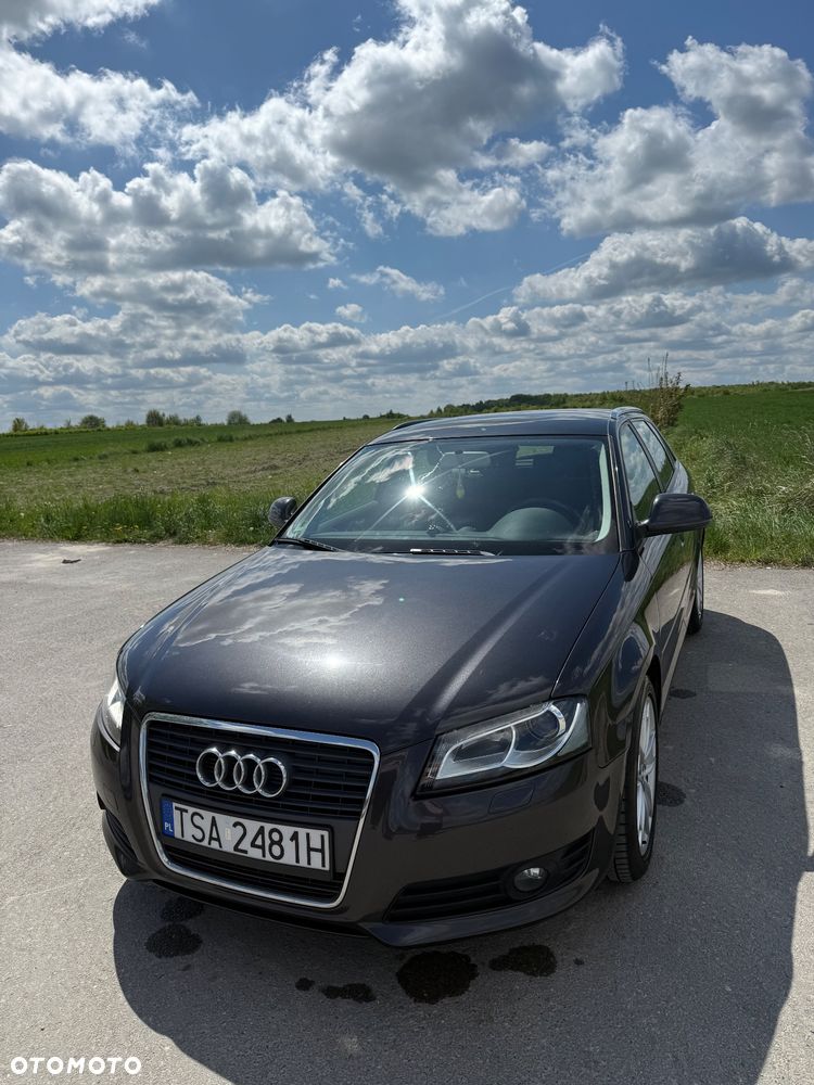 Audi A3 Sportback - 2