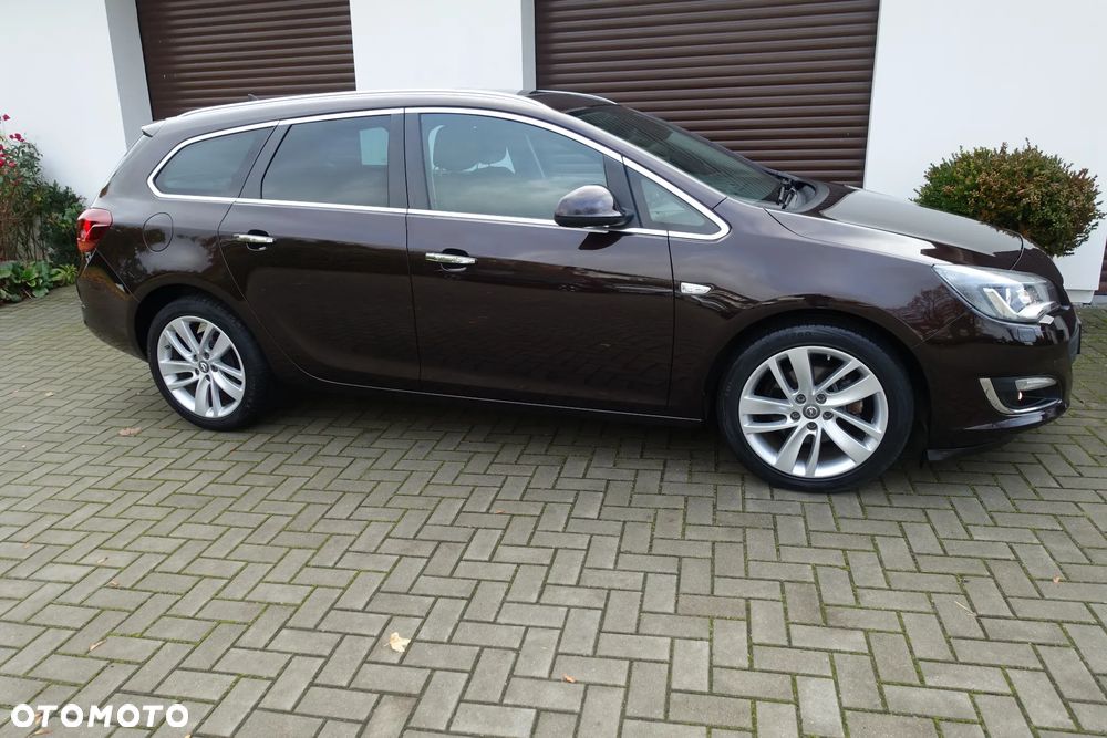 Opel Astra 1.6 Turbo Sports Tourer Automatik - 8