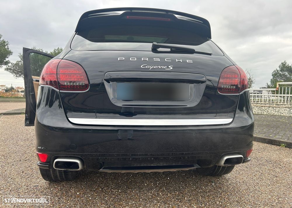 Porsche Cayenne S - 27