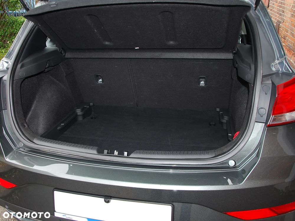 Hyundai i30 1.5 DPI Modern - 30