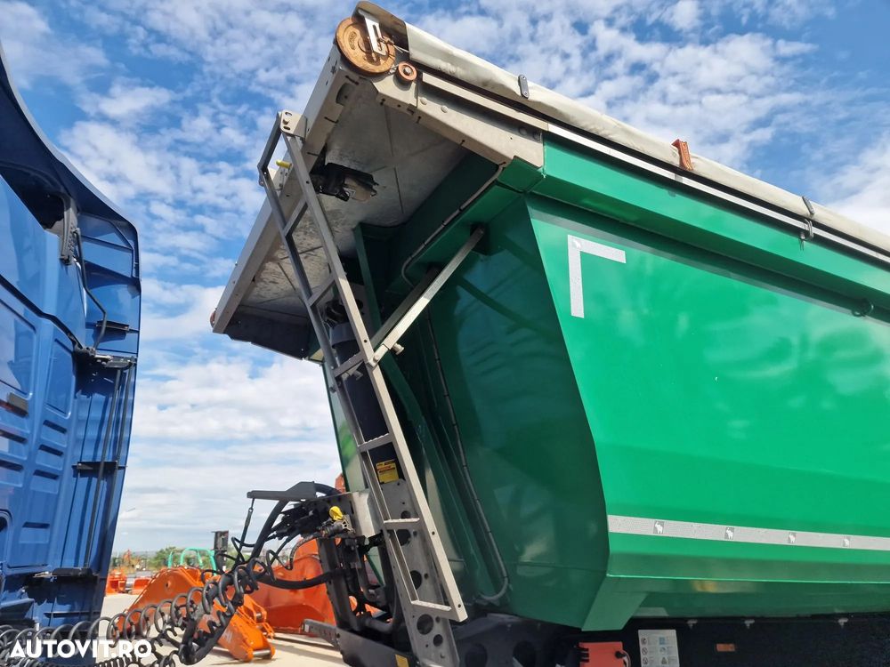 Schmitz Cargobull SKi 8,2, 28mc, EX DEMO-FULL OPTION, 2022, 29500 EUR+Tva, oblon rabatabil hidraulic spate, prelata pe role cu telecomanda, axa liftabila, LED, Anvelope 95% ok, scena vizitare, picioare sprijn, HARDOX, posibil leasing 4 ani-SUPER PRET 29.500 EUR+Tva - 7