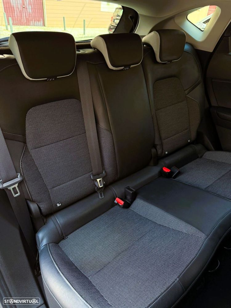 Renault Captur 1.0 TCe Exclusive - 21