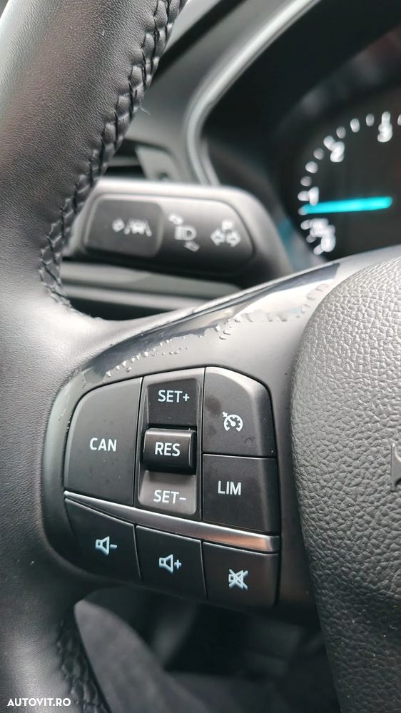 Ford Focus 1.5 EcoBlue ST Line Business - 17