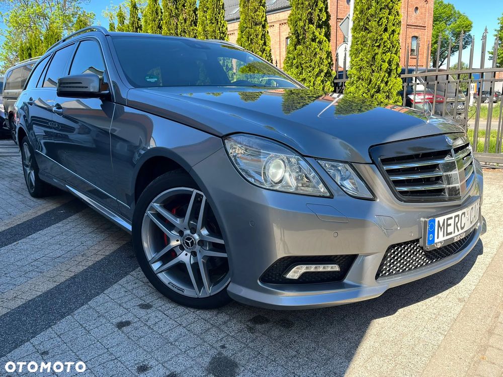 Mercedes-Benz Klasa E 350 CDI 4-Matic BlueEff Avantgarde - 1