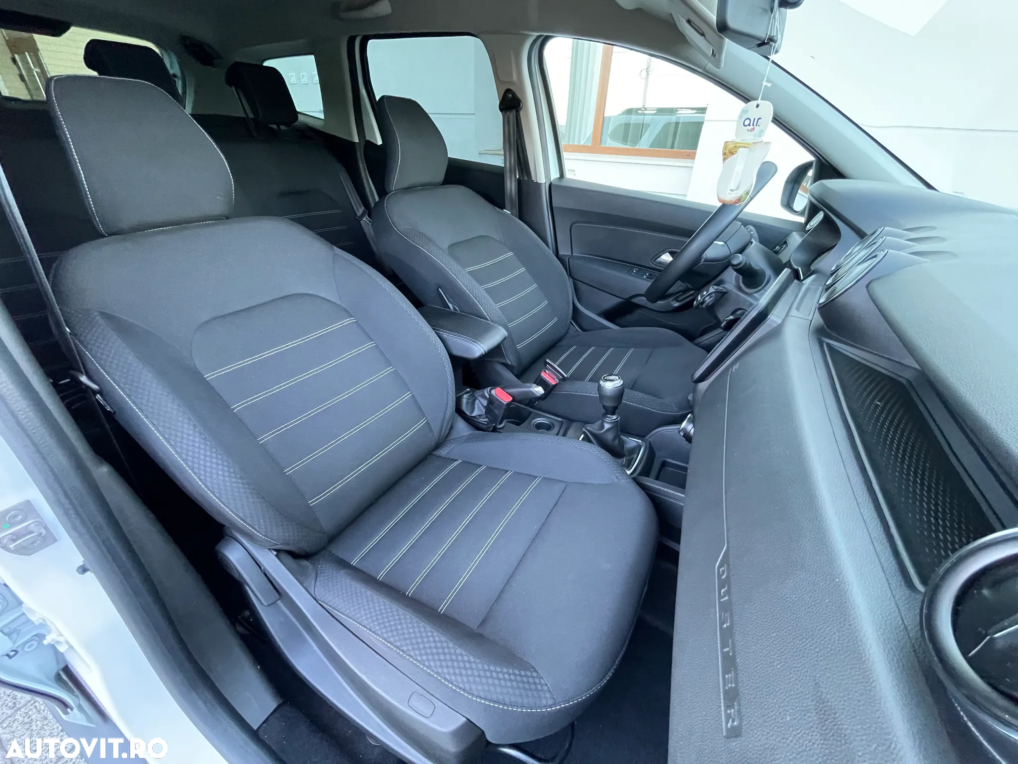 Dacia Duster ECO-G 100 Journey+ - 13