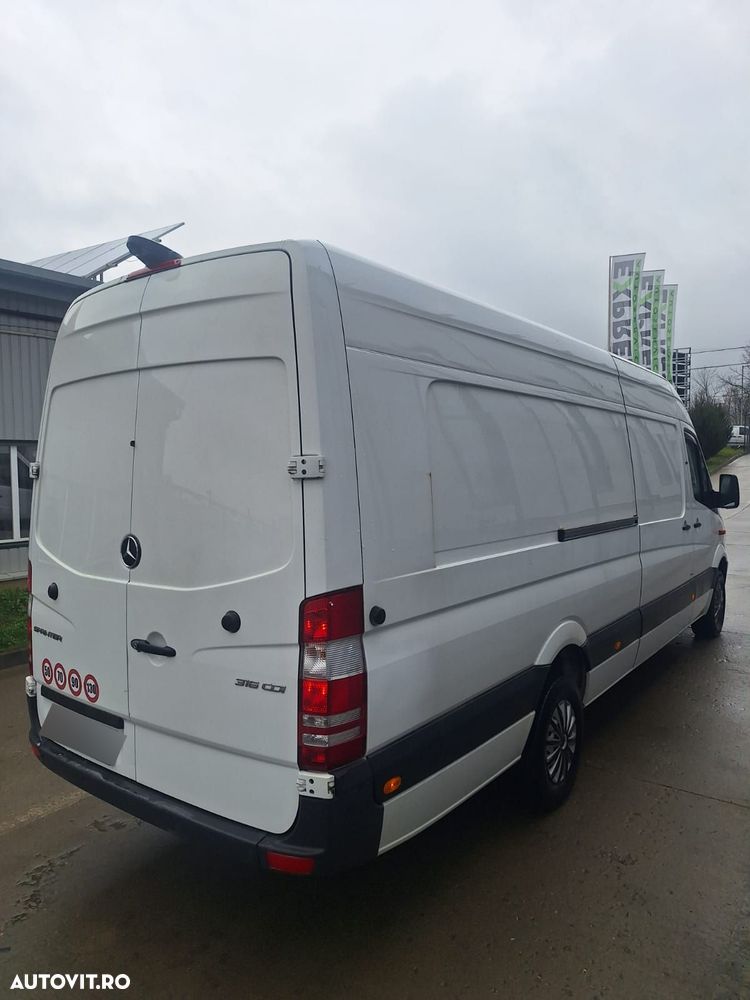Mercedes-Benz SPRINTER - 3