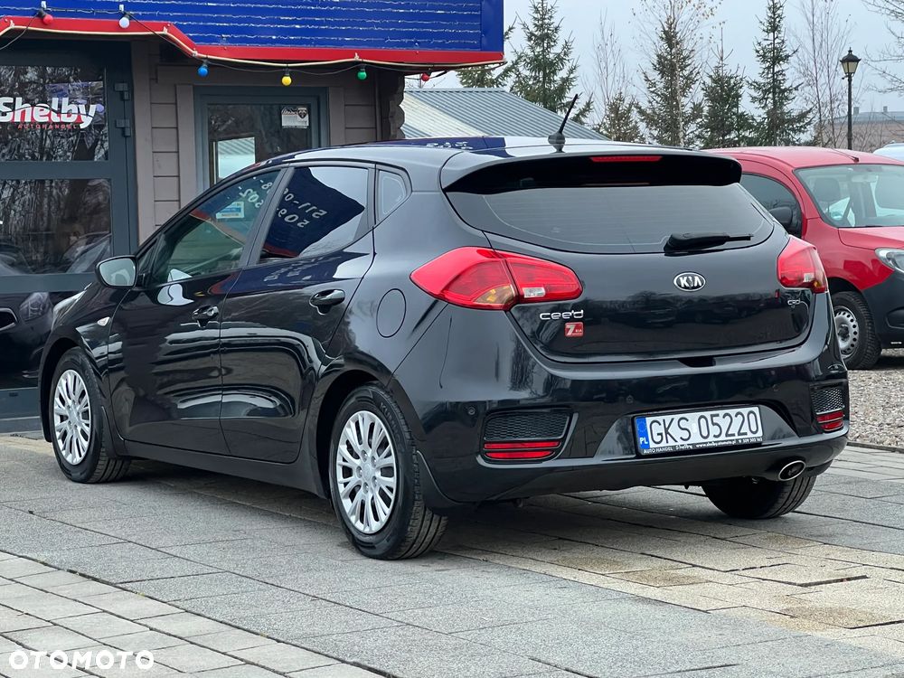 Kia Ceed 1.6 CRDi M - 6
