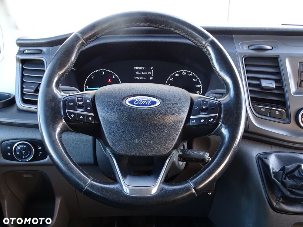Ford Transit - 17