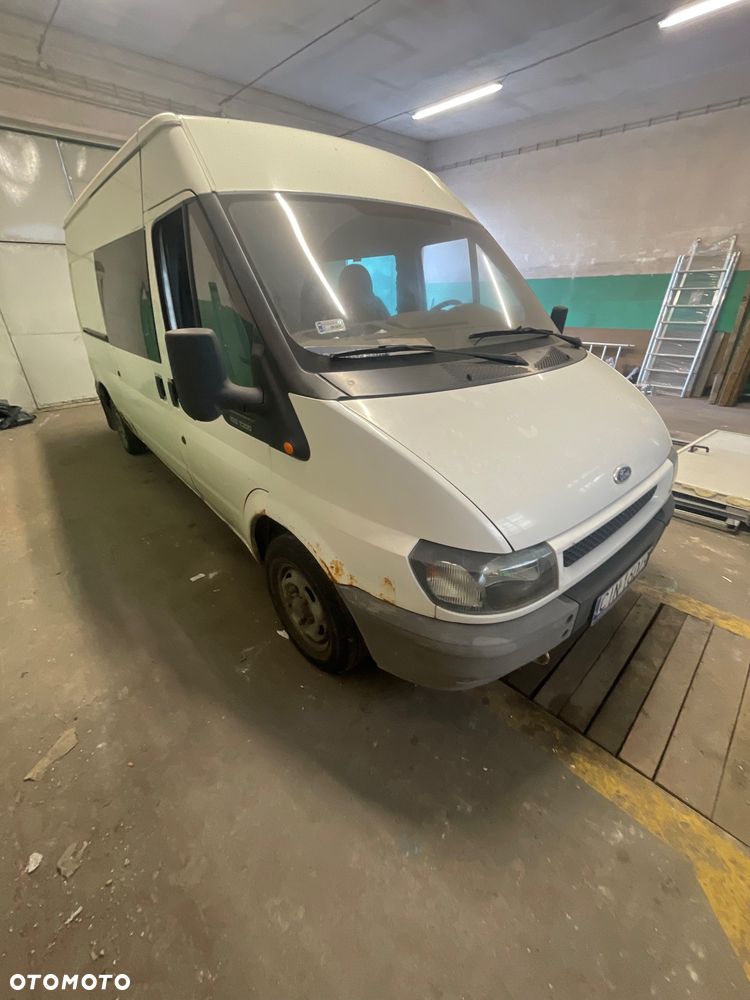Ford Transit - 1
