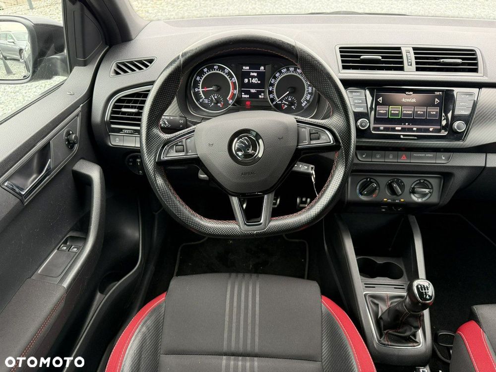 Skoda Fabia 1.0 TSI Monte Carlo - 5