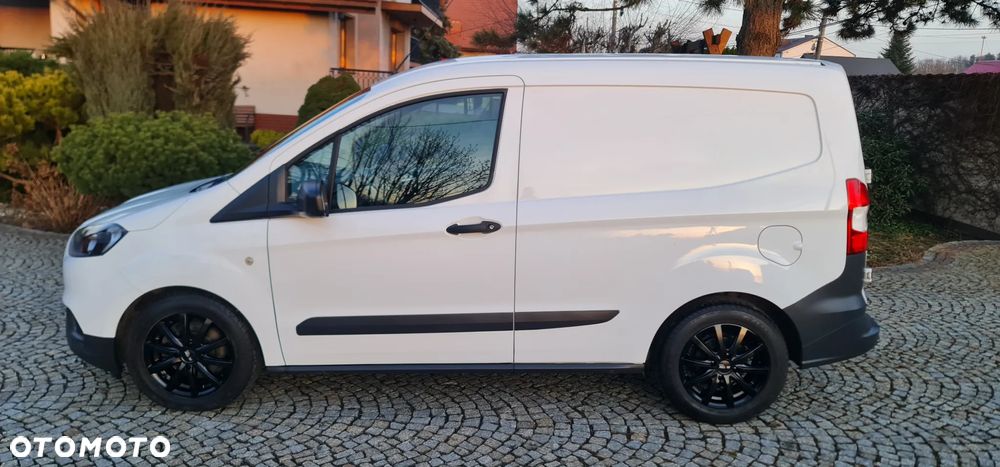 Ford Transit Courier - 5