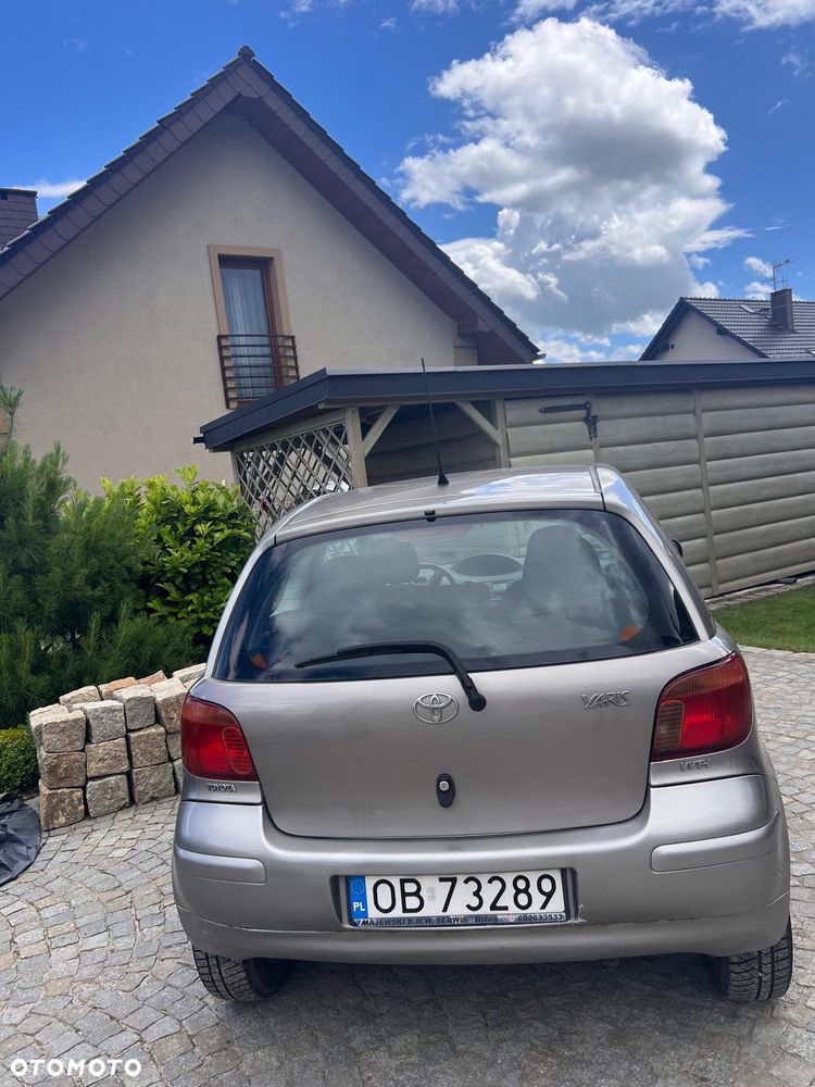 Toyota Yaris 1.3 Sol - 2