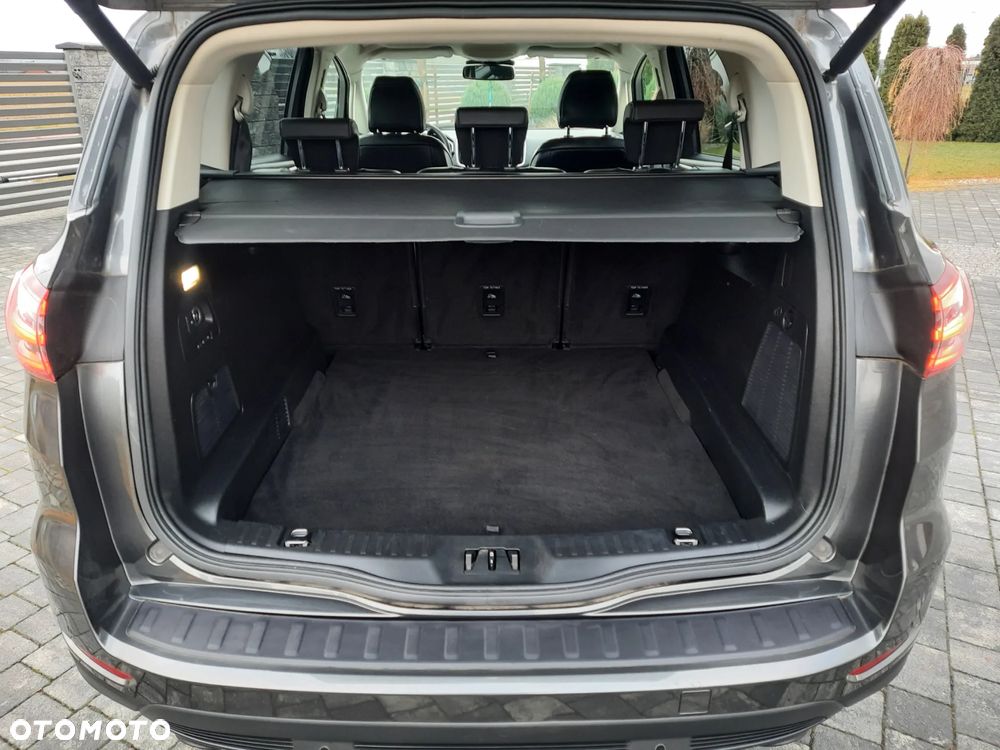 Ford S-Max 1.5 Eco Boost Start-Stopp Titanium - 33