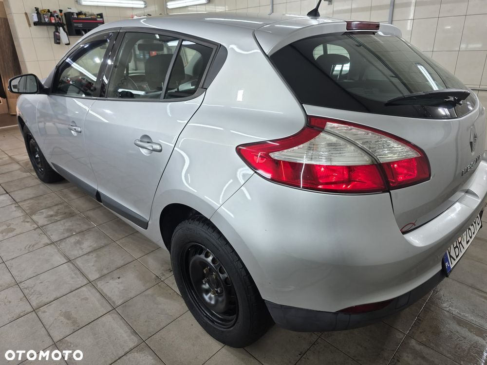 Renault Megane 1.6 16V 110 Dynamique - 7