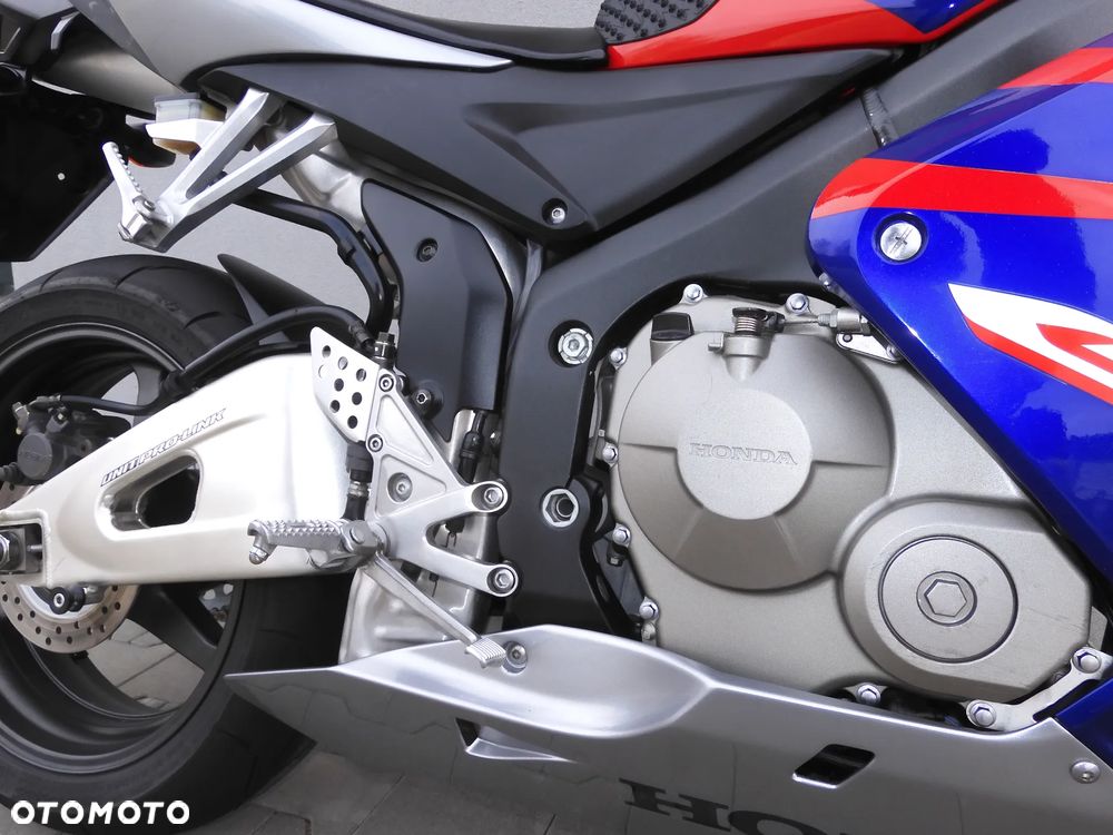 Honda CBR - 16