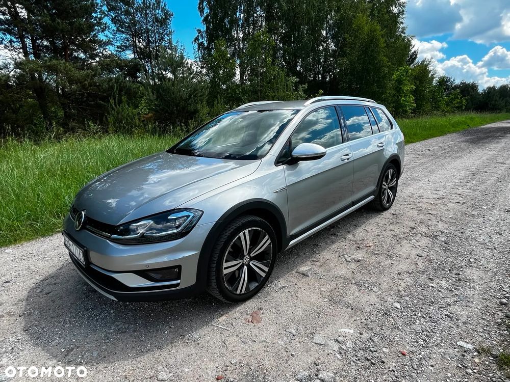 Volkswagen Golf Alltrack - 1