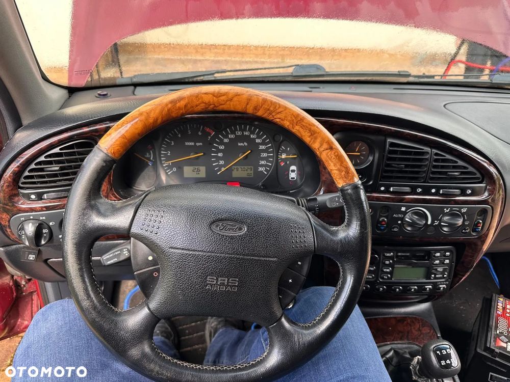 Ford Scorpio - 5