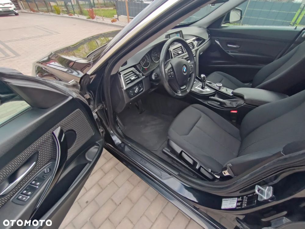 BMW 3GT 320d Advantage - 23