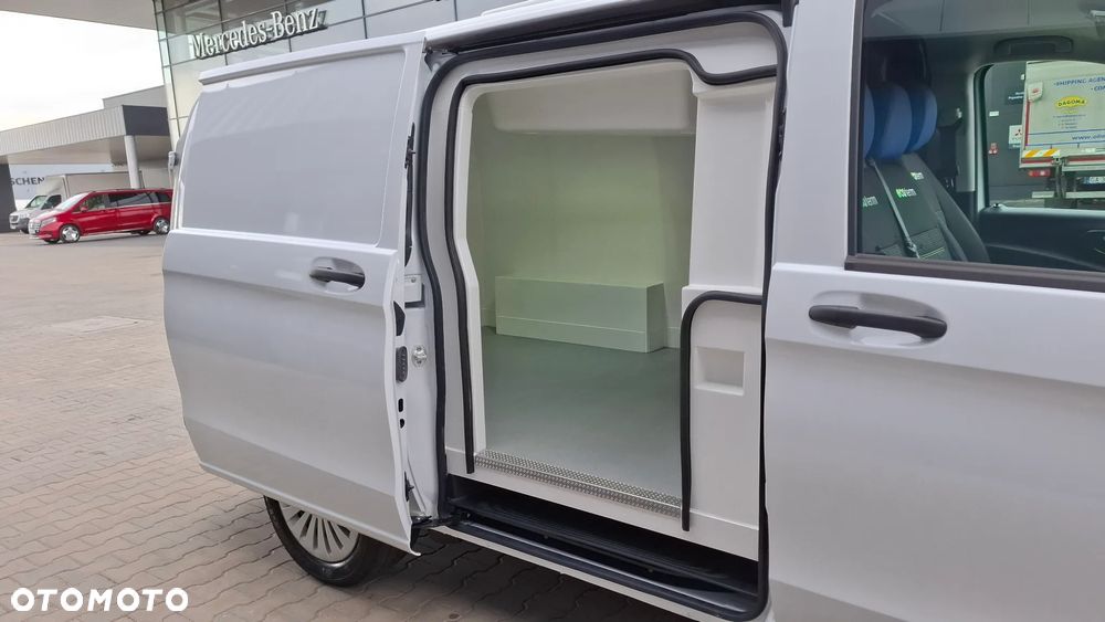 Mercedes-Benz Vito - 20