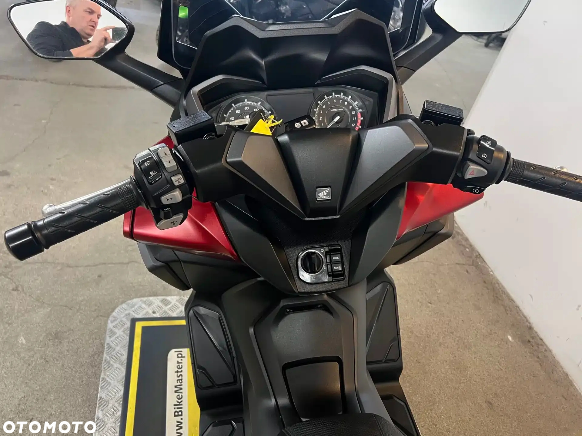 Honda NSS - 30