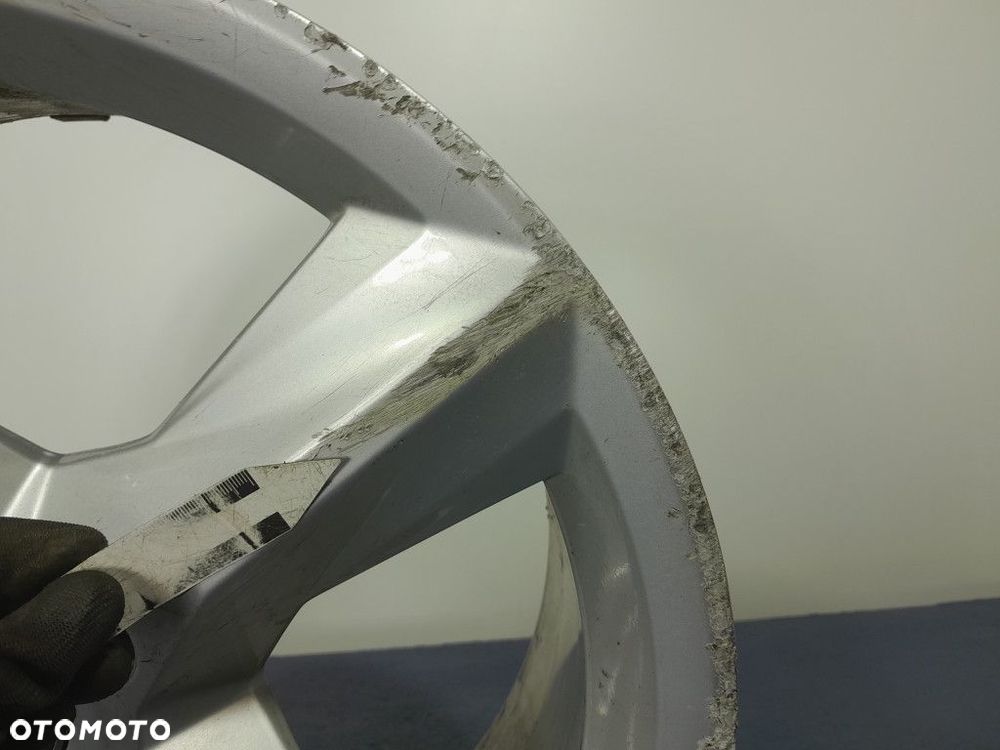 AUDI Q7 II 4M FELGA ALUMINIOWA 8JX19 5X112 ET 28 4M0601025F - 5