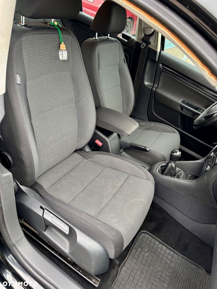 Volkswagen Golf 1.6 TDI BlueMotion Technology Comfortline - 16