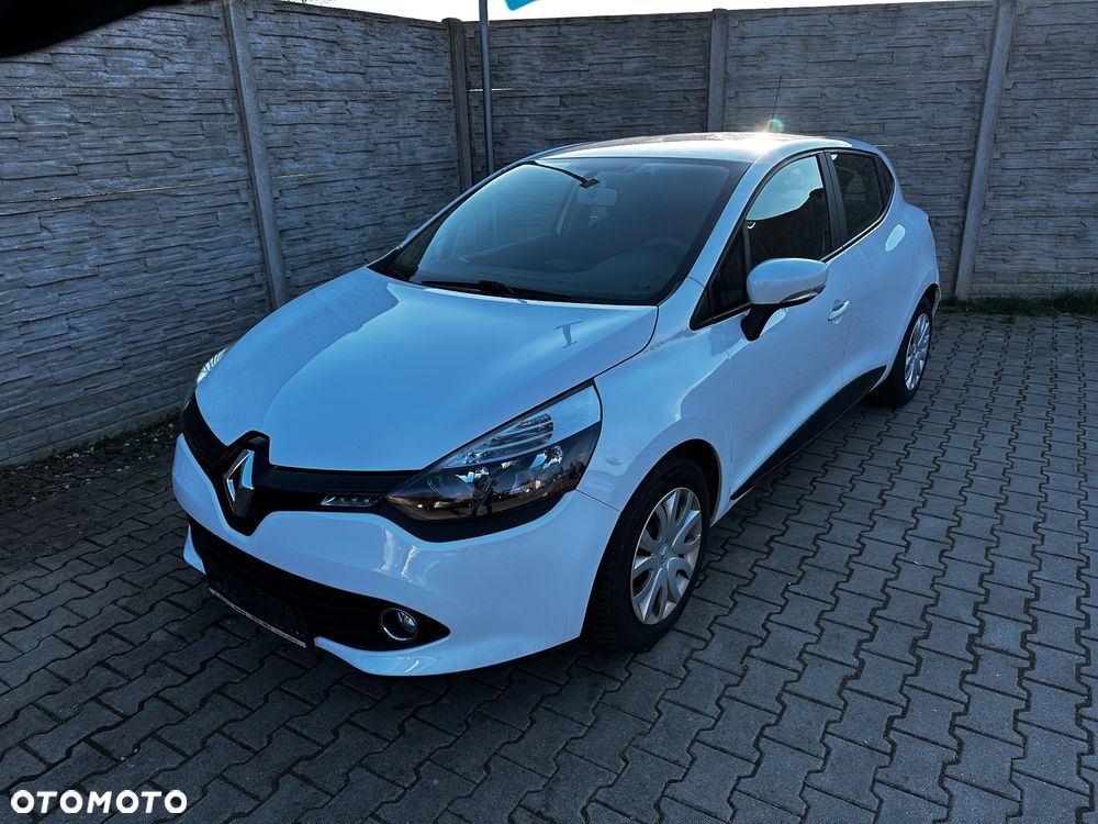 Renault Clio 1.2 16V 75 Luxe - 1