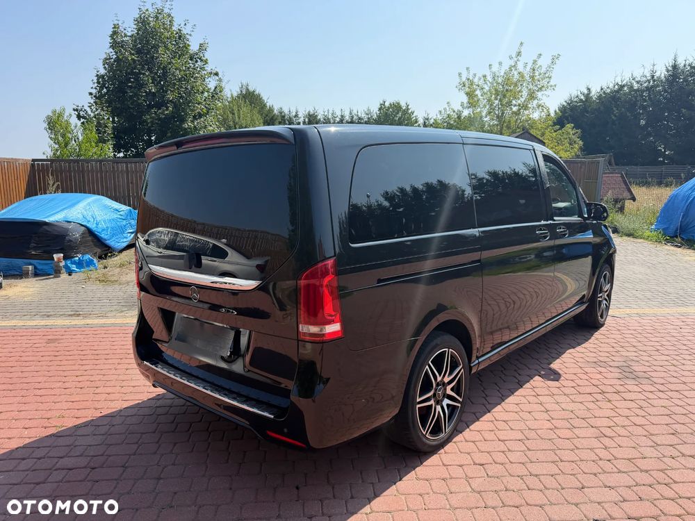 Mercedes-Benz Klasa V 300 d extralang 4Matic 9G-TRONIC Exclusive - 1