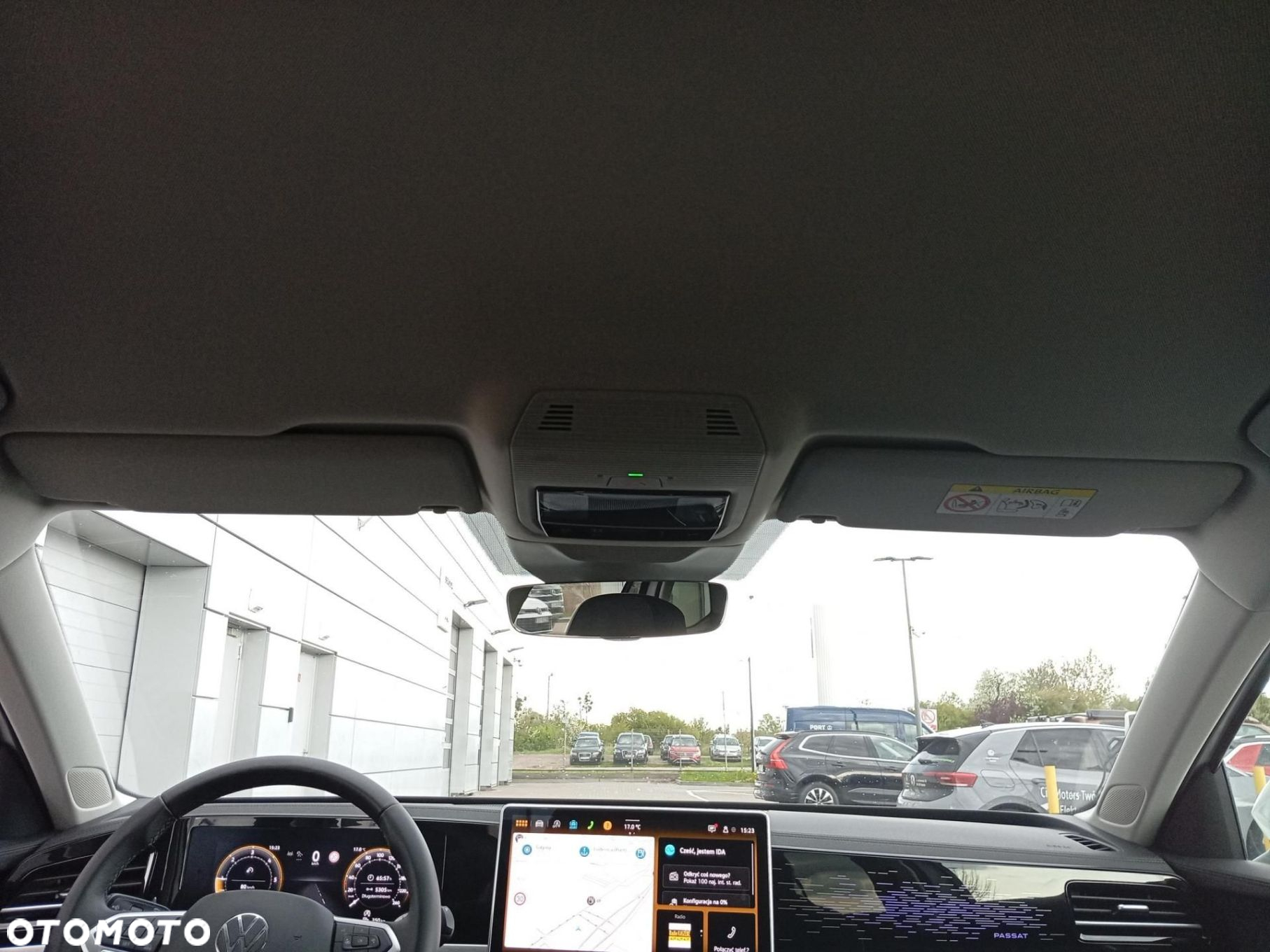 Volkswagen Passat - 16