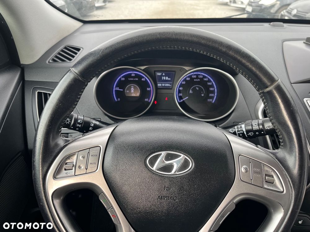 Hyundai ix35 2.0 CRDi Premium 2WD - 10