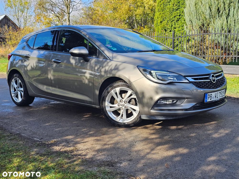 Opel Astra 1.4 Turbo 120 Jahre - 27
