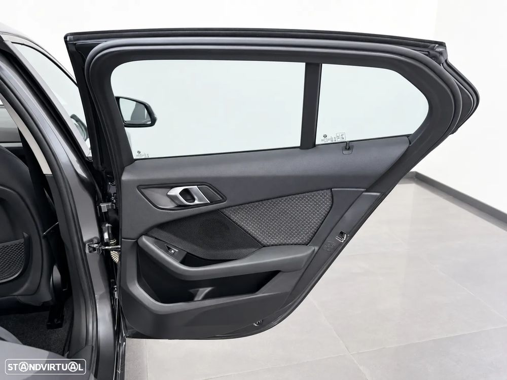 BMW 118 - 48