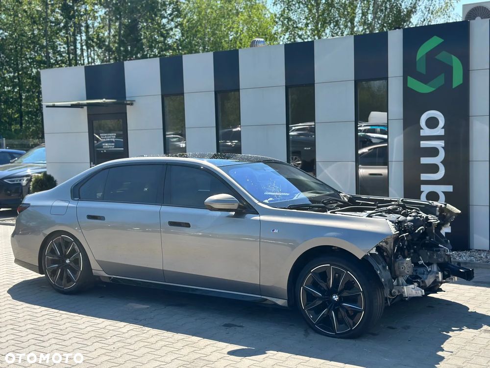 BMW Seria 7 - 1