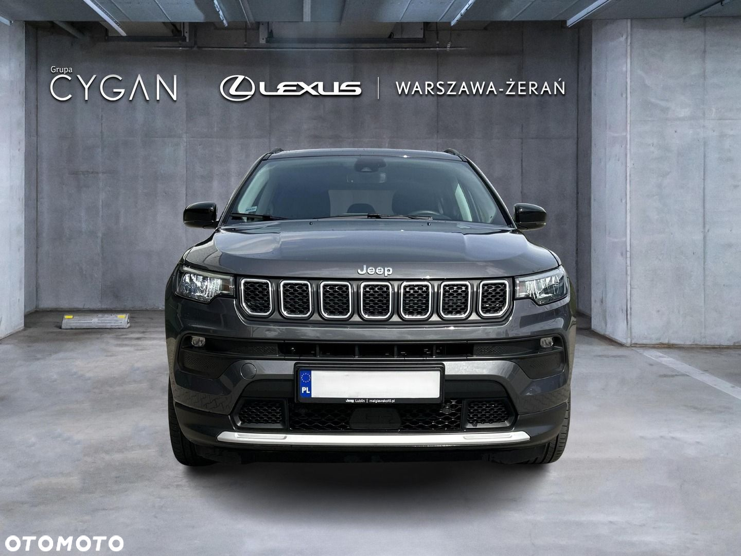 Jeep Compass - 10