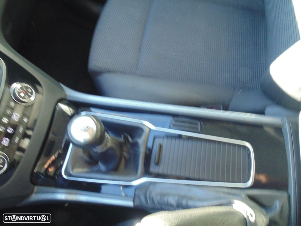 Peugeot 508 SW 1.6 BlueHDi Active - 27