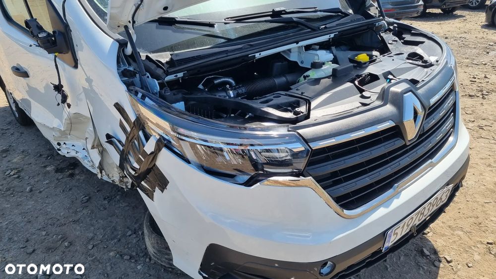 Renault Trafic - 21