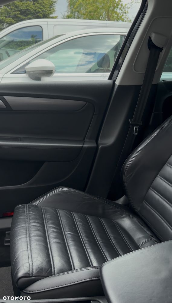 Volkswagen Passat 2.0 TDI DPF DSG Sportline - 14