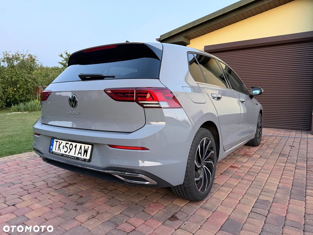 Volkswagen Golf 1.5 TSI EVO Style - 10