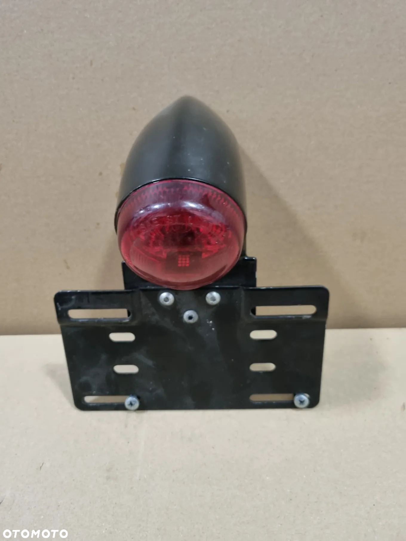 Lampa Tylna tył Harley Davidson Dyna Street Bob - 5