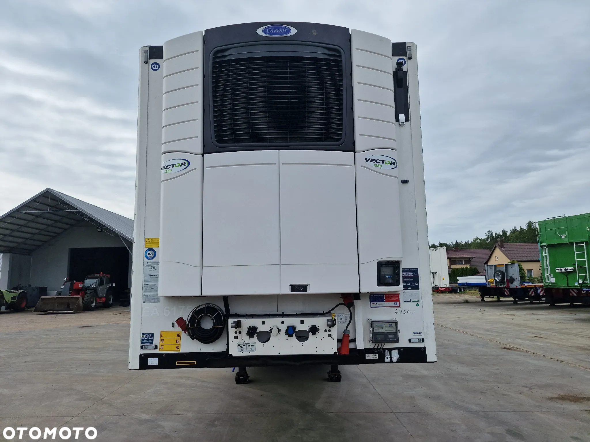 Krone Chłodnia Doppelstock Carrier Vector 1550 2021 rok Uszkodzona - 6
