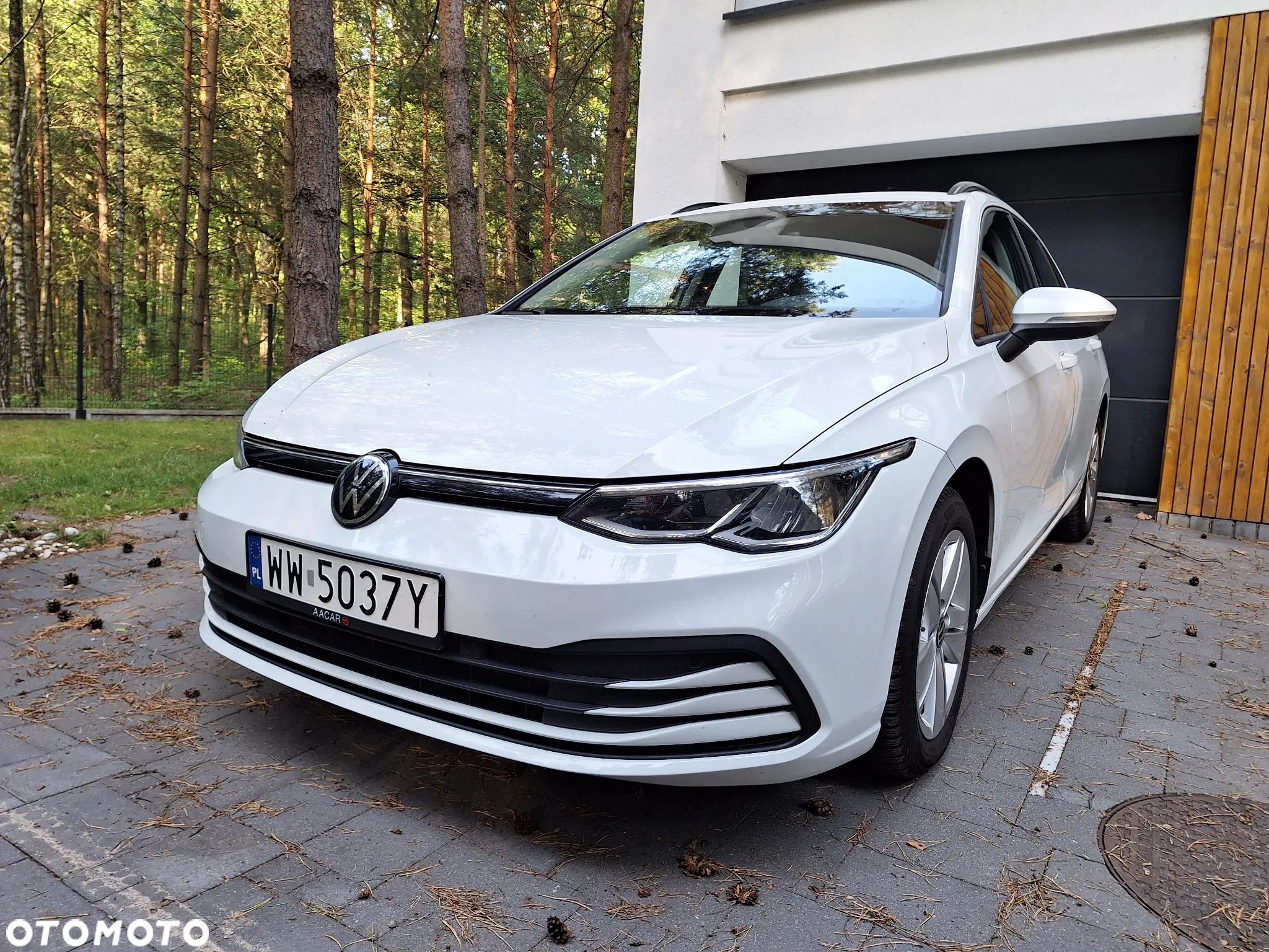 Volkswagen Golf VIII 2.0 TDI Life - 1