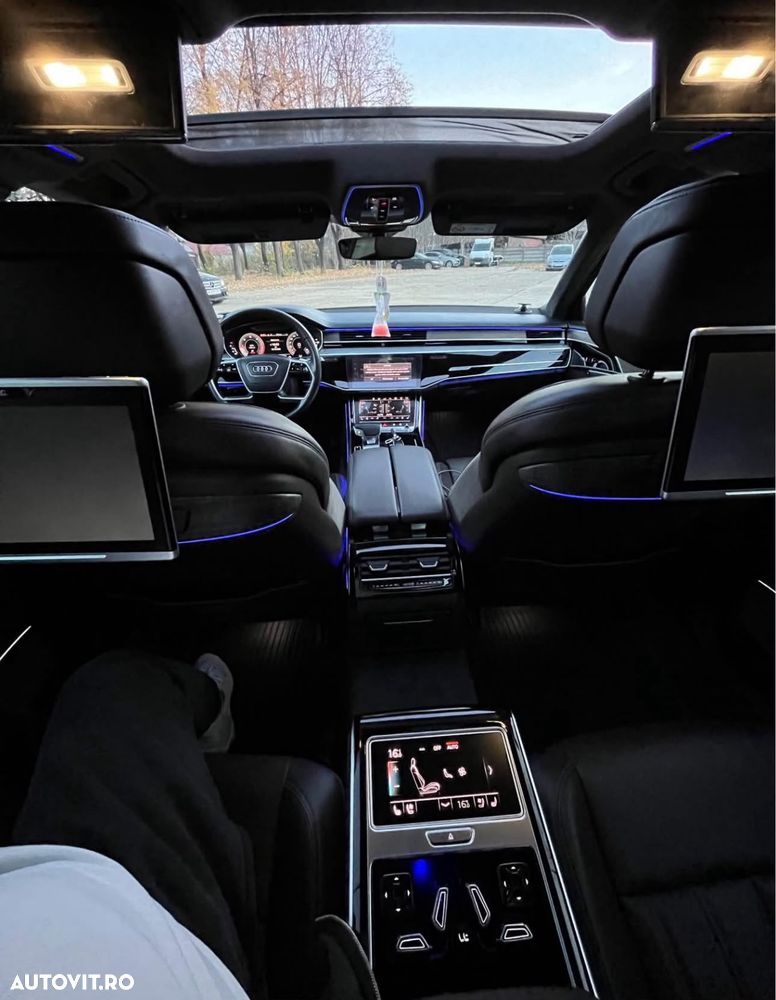 Audi A8 - 6