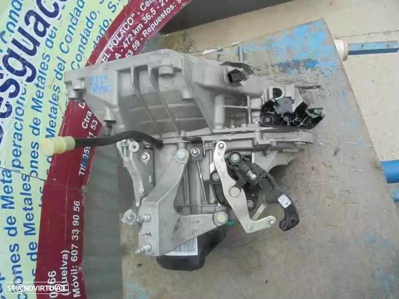 CAIXA VELOCIDADES DACIA SANDERO II 2017 - 5