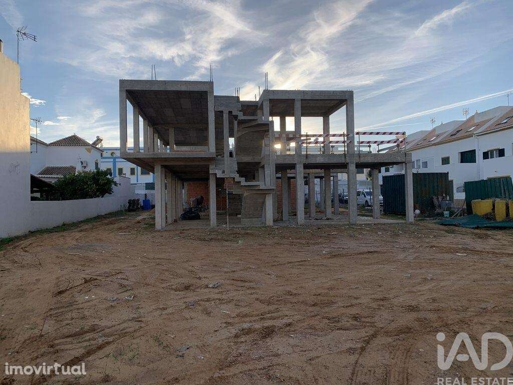 Casa T3 em Vila Nova de Cacela de 142,00 m2 - Grande imagem: 2/4