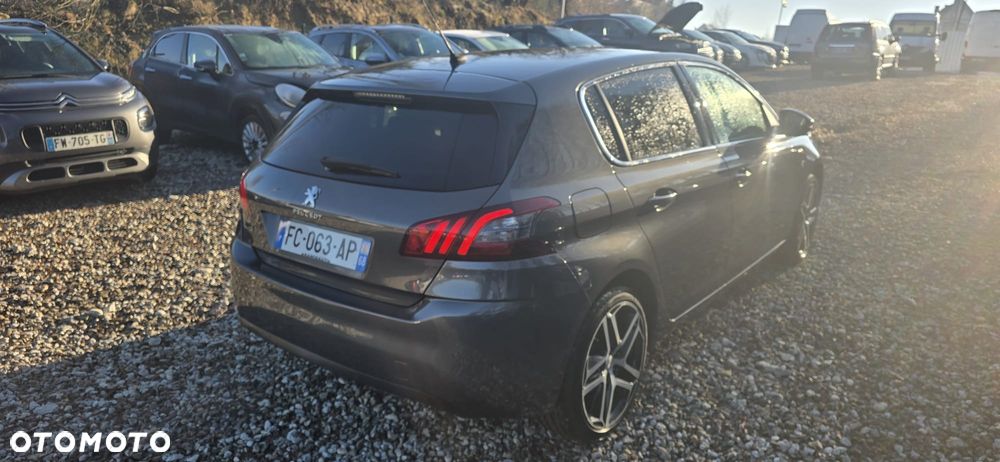 Peugeot 308 BlueHDi 130 EAT6 Stop & Start Allure - 8