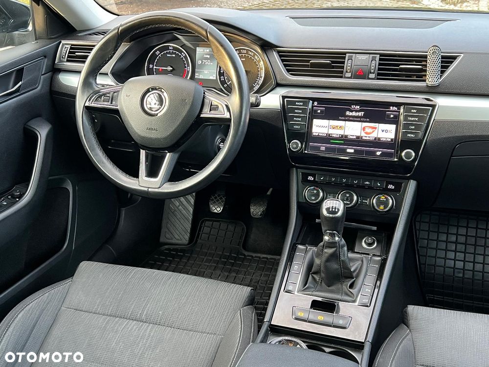 Skoda Superb - 27