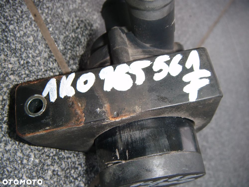 GOLF V  1.4tsi pompa wody 1k0965561f - 2